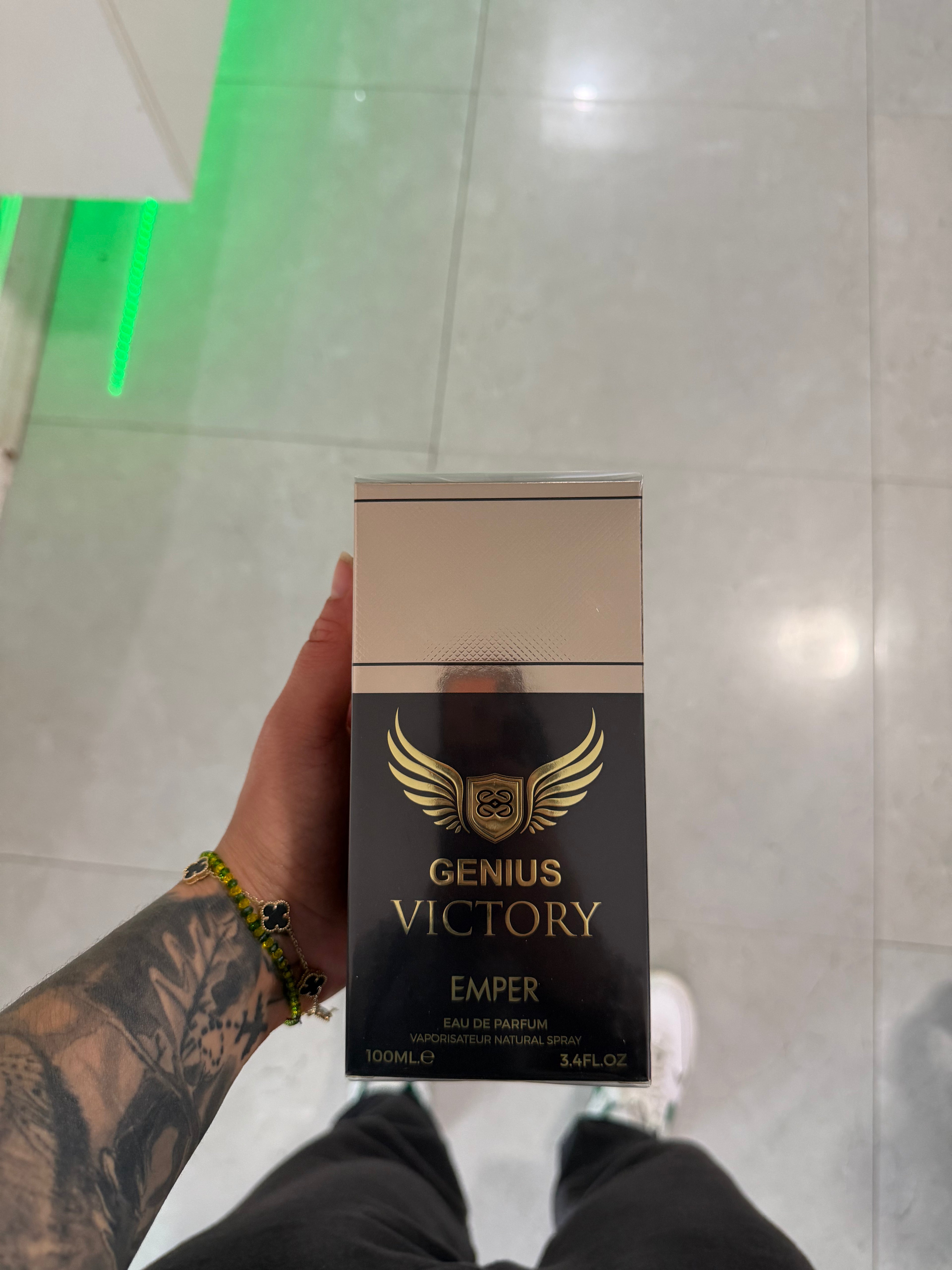 Único 💙🖤 mi fav 😍